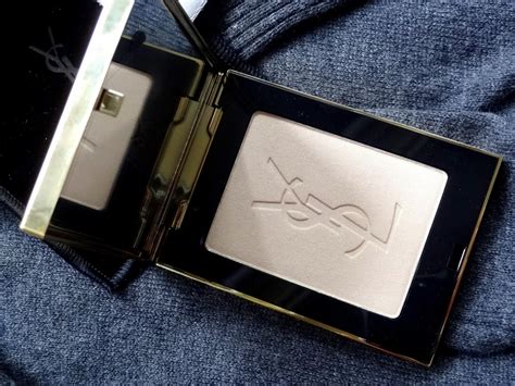 Yves Saint Laurent Palette Lumière Divine Highlighting 